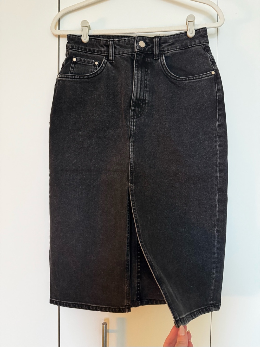 Zara Dark Grey Denim Pencil Skirt - Size Medium